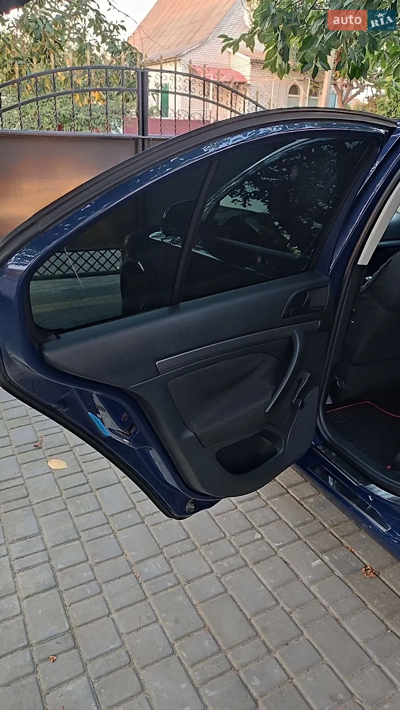 2011 Skoda Octavia - мініатюра 15