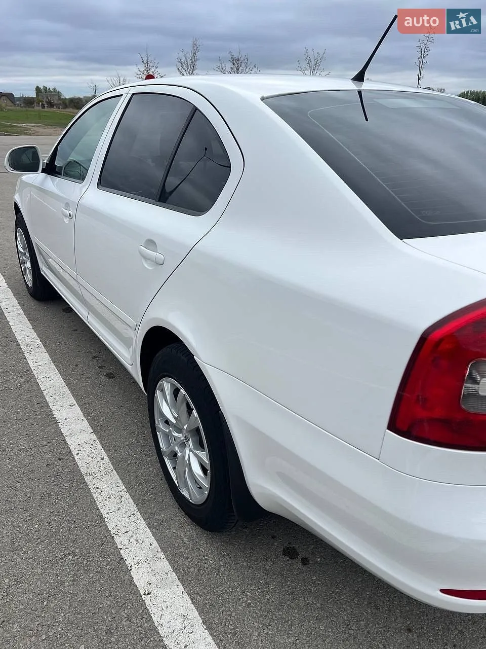 2011 Skoda Octavia - мініатюра 10
