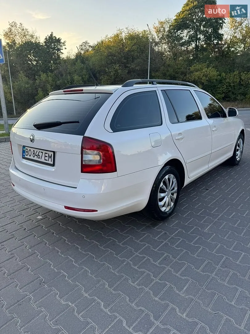 2011 Skoda Octavia - мініатюра 3