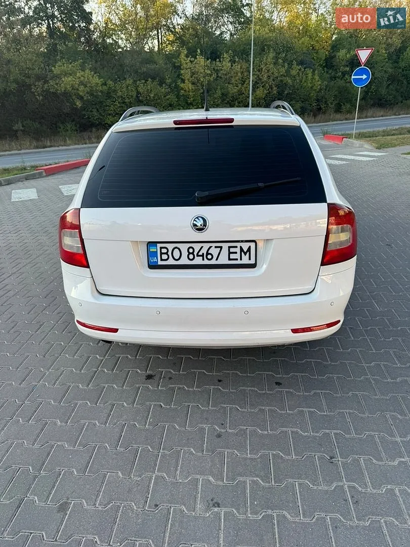 2011 Skoda Octavia - мініатюра 20