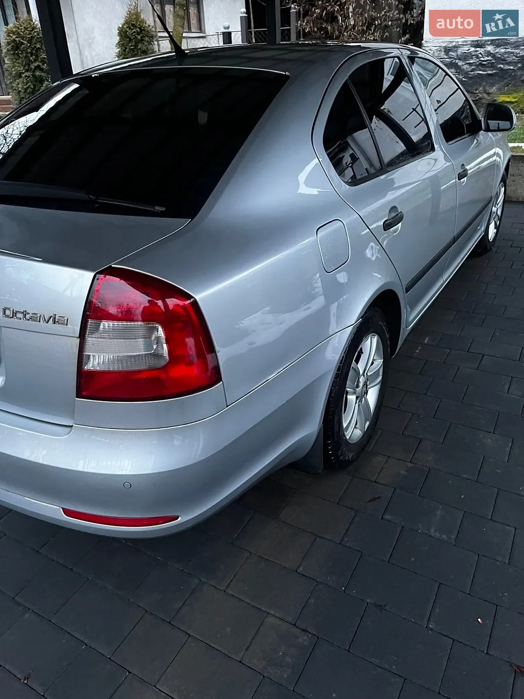 2010 Skoda Octavia - мініатюра 9