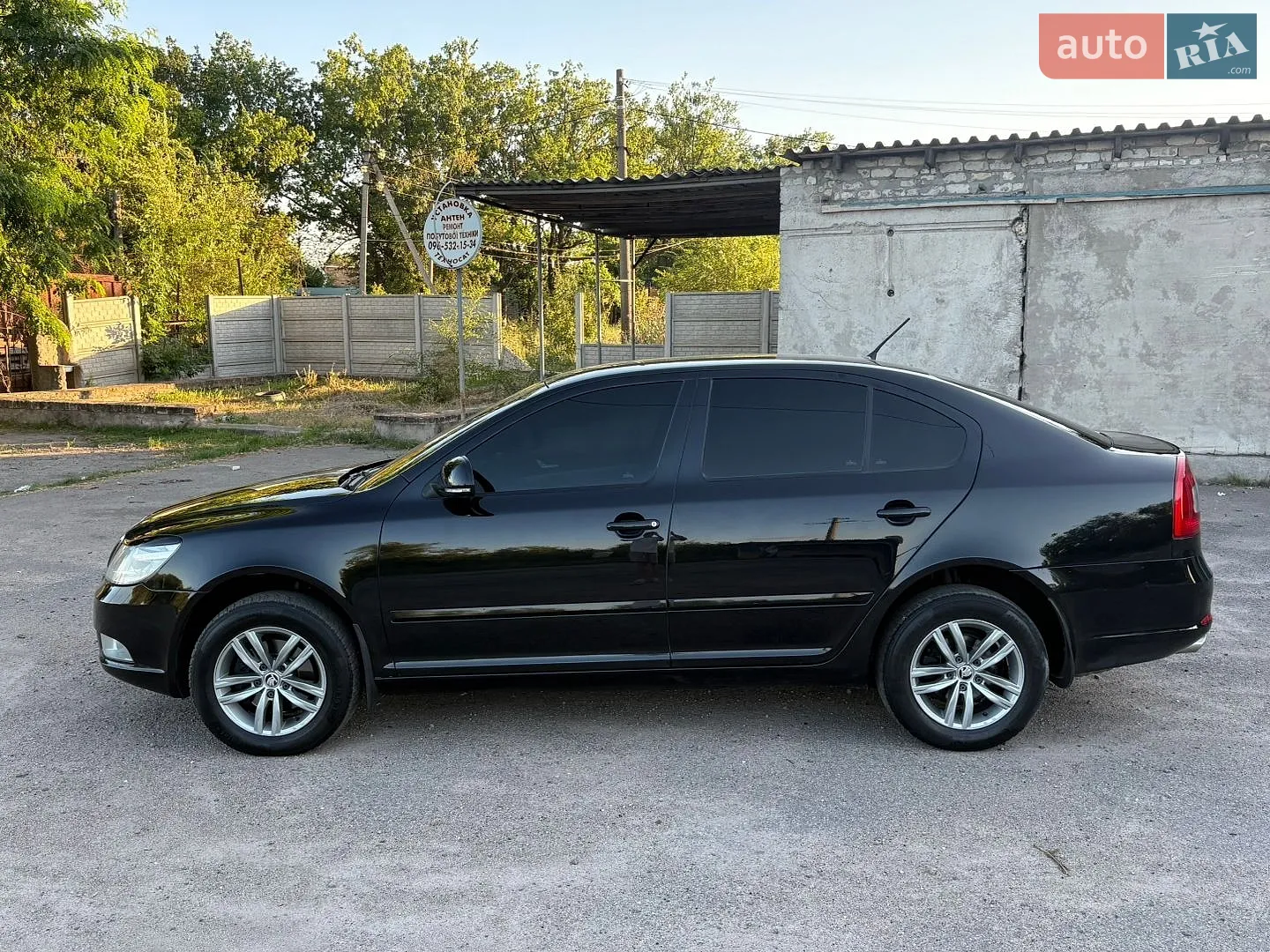 2010 Skoda Octavia - мініатюра 4