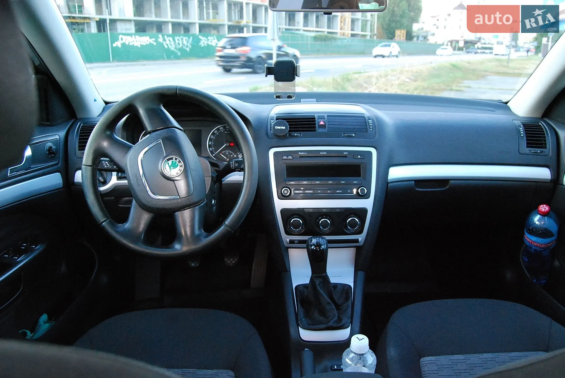 2010 Skoda Octavia - мініатюра 14