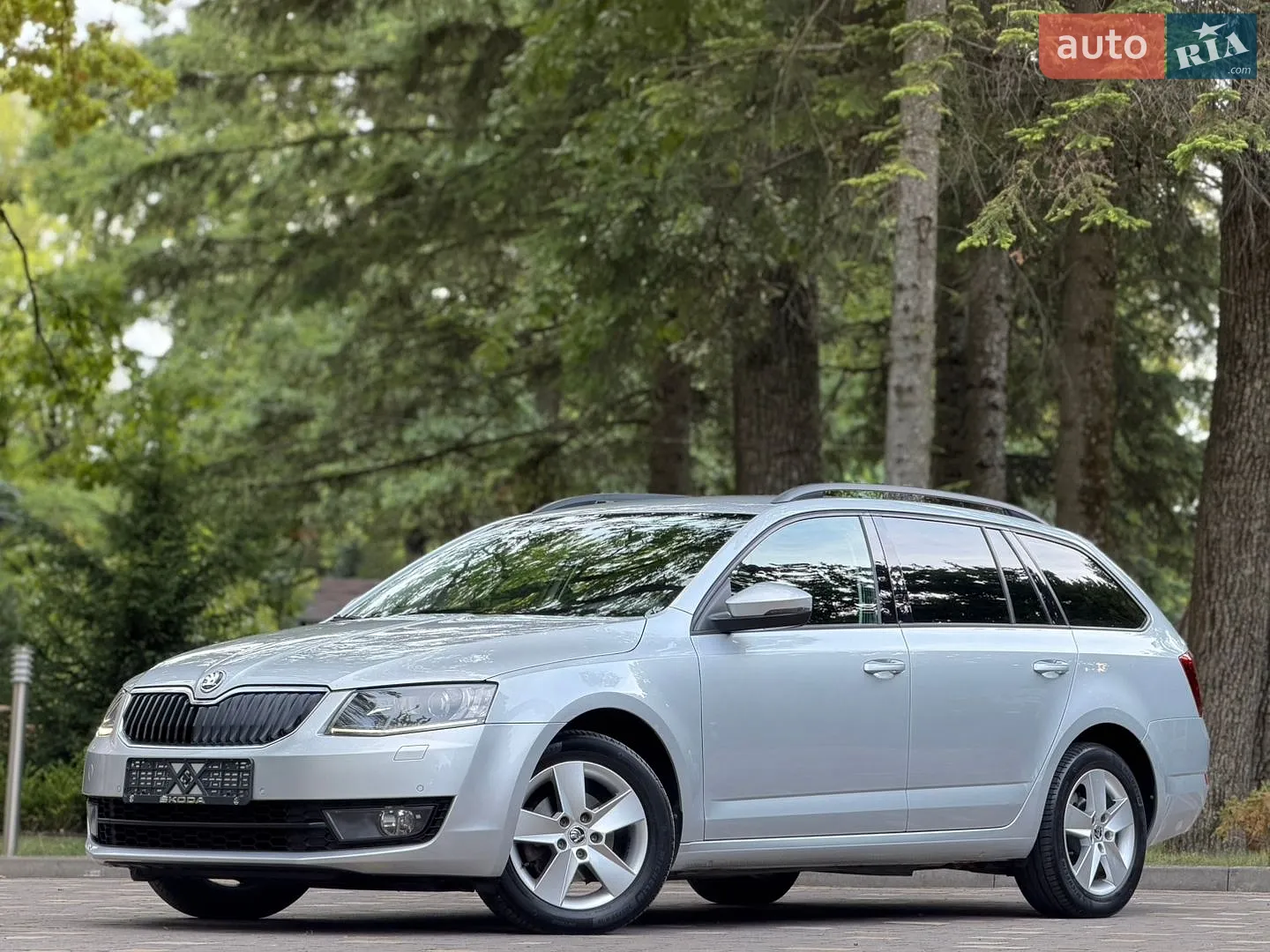 2016 Skoda Octavia - мініатюра 24