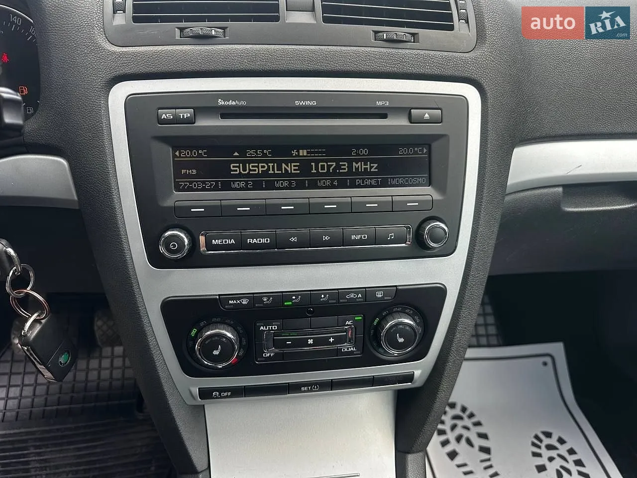 2010 Skoda Octavia - мініатюра 18