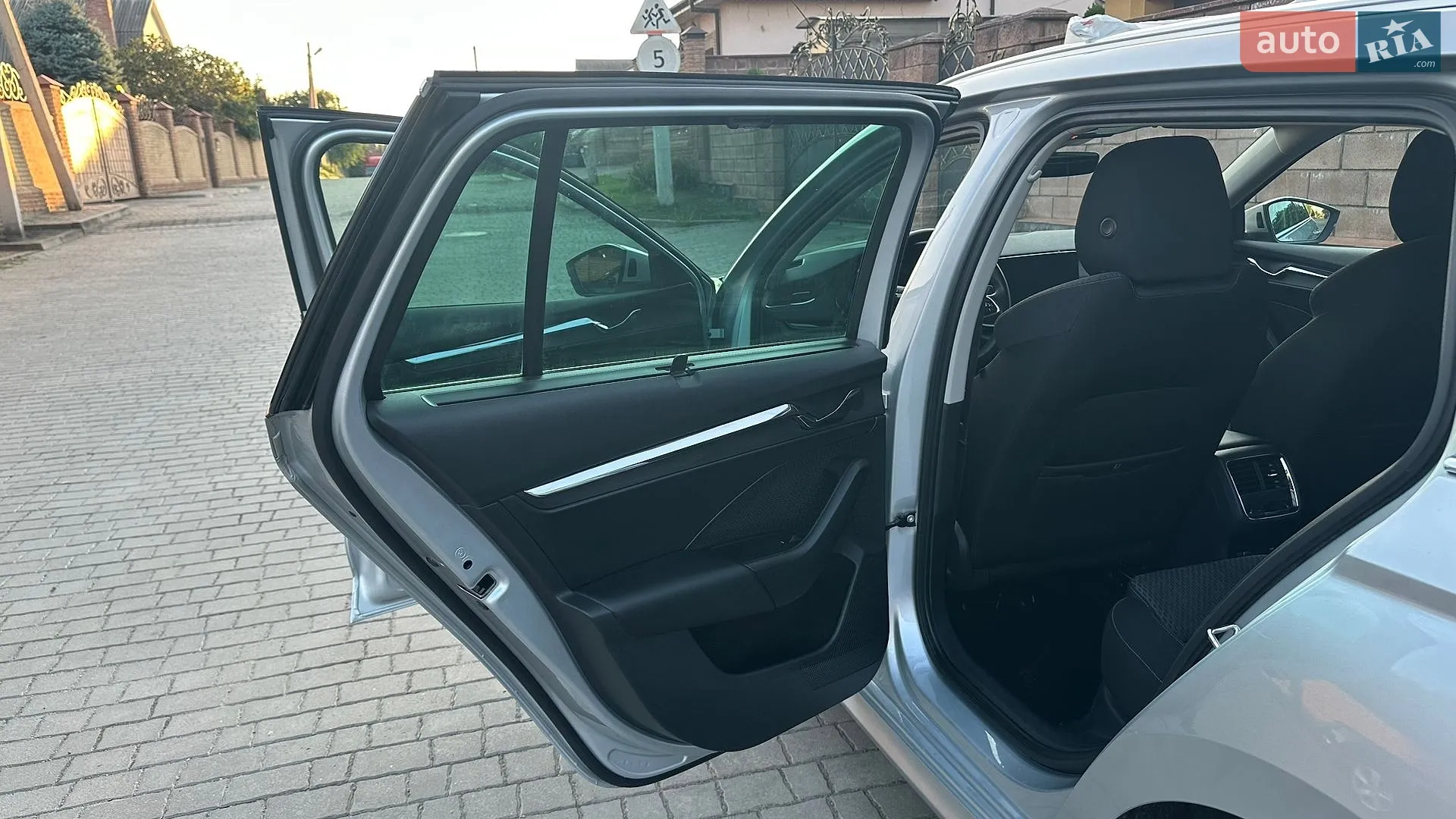 2021 Skoda Octavia - мініатюра 91