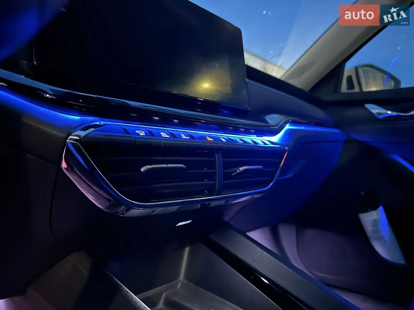 2021 Skoda Octavia - мініатюра 133
