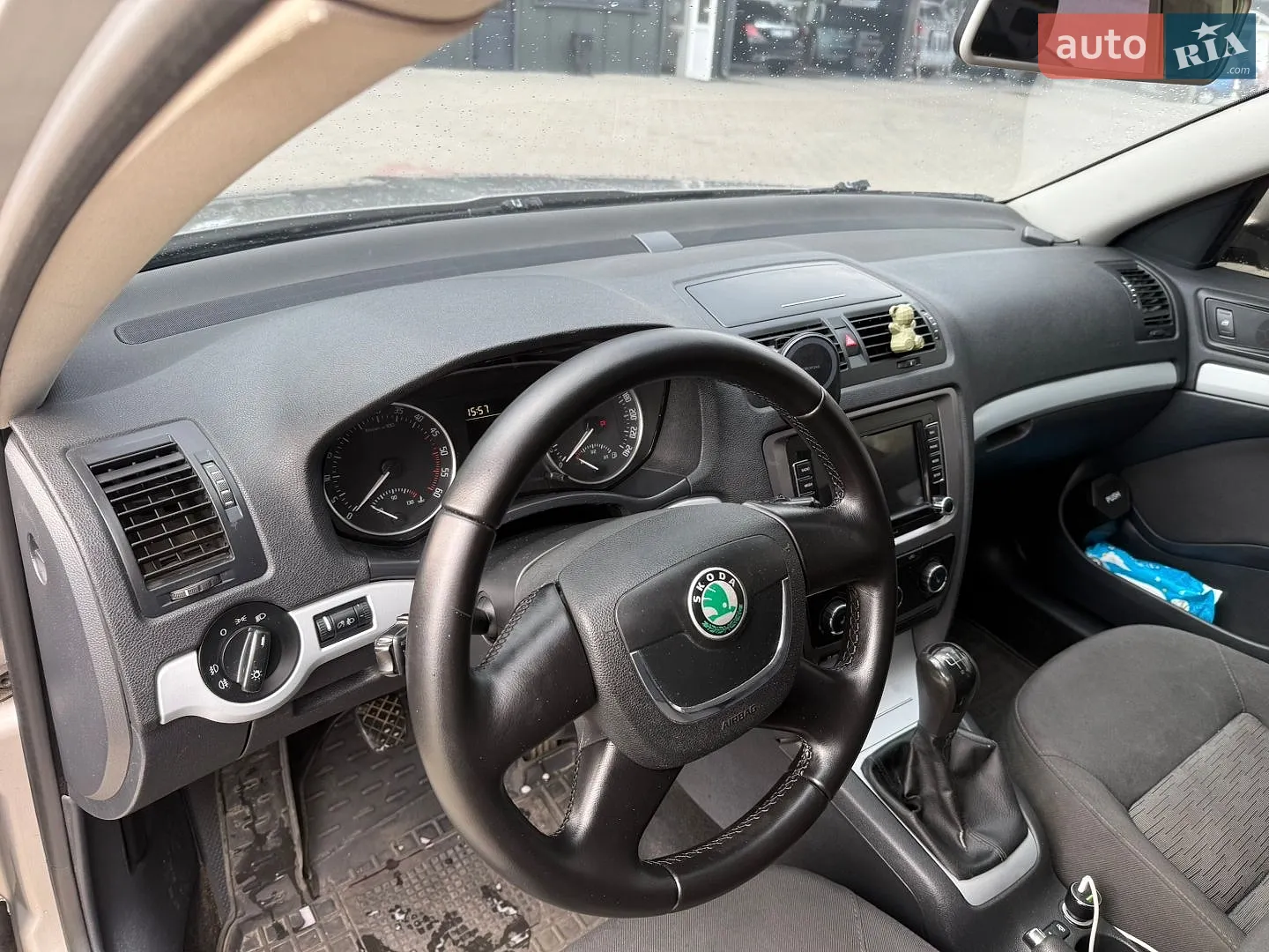 2010 Skoda Octavia - мініатюра 17