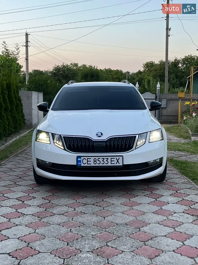 2017 Skoda Octavia - мініатюра 2