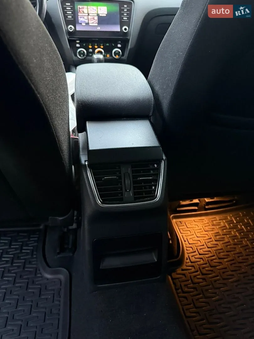 2019 Skoda Octavia - мініатюра 50