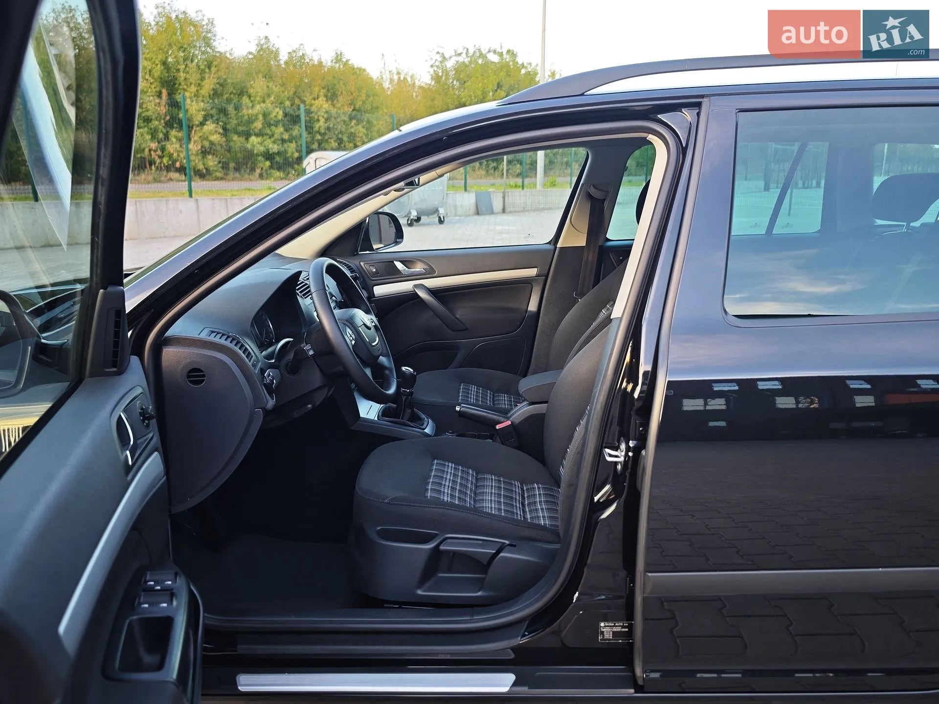2012 Skoda Octavia - мініатюра 27