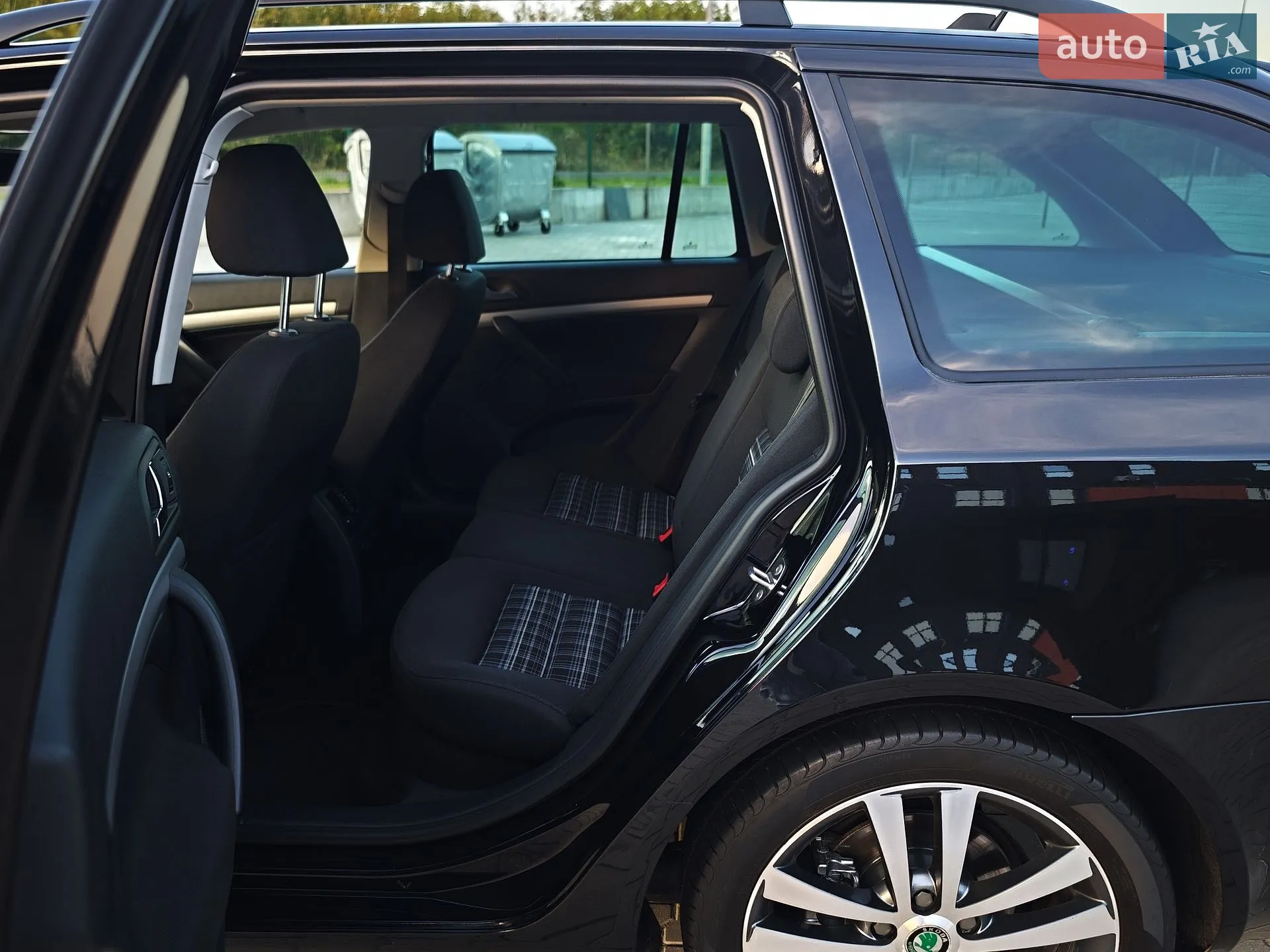 2012 Skoda Octavia - мініатюра 36