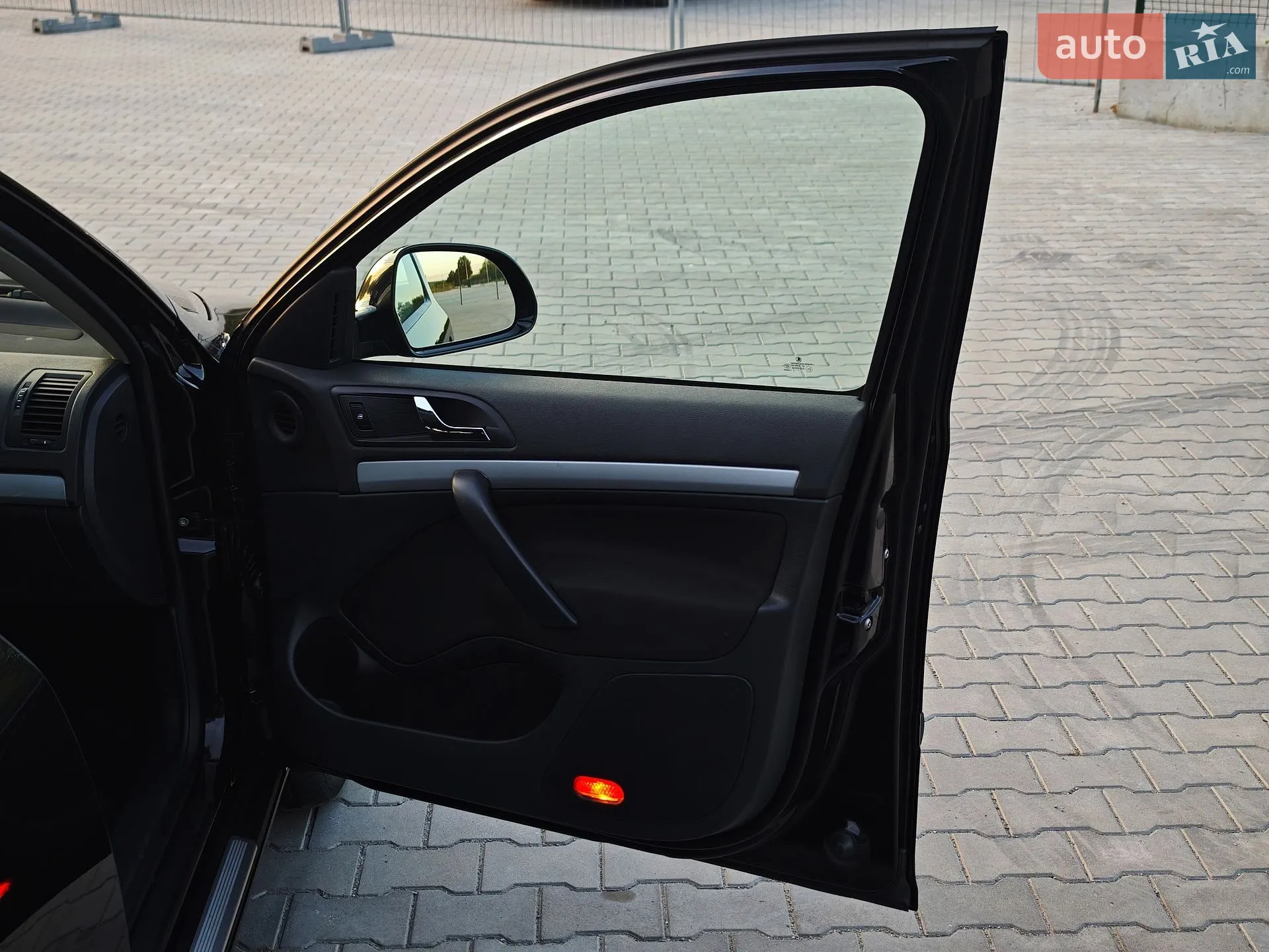 2012 Skoda Octavia - мініатюра 48