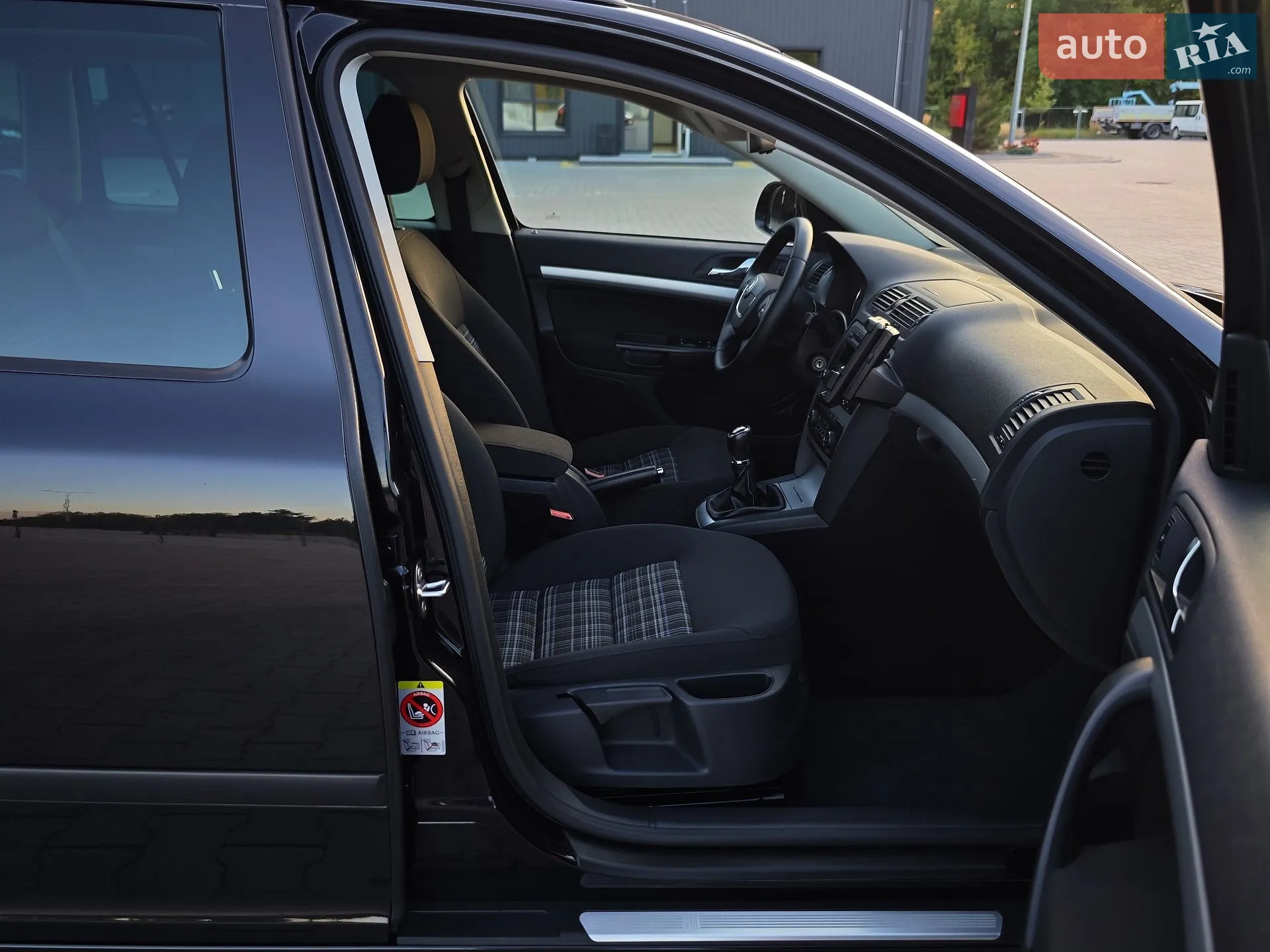 2012 Skoda Octavia - мініатюра 52