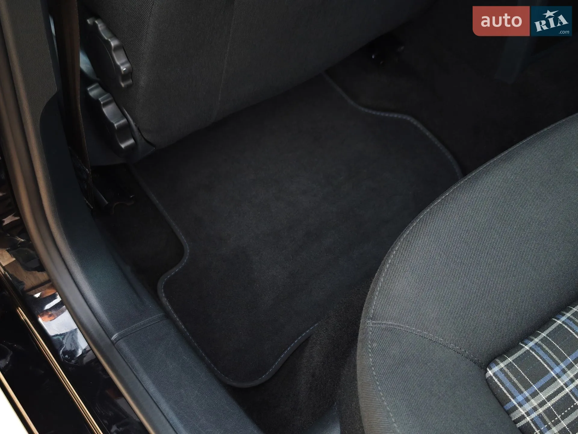 2012 Skoda Octavia - мініатюра 59