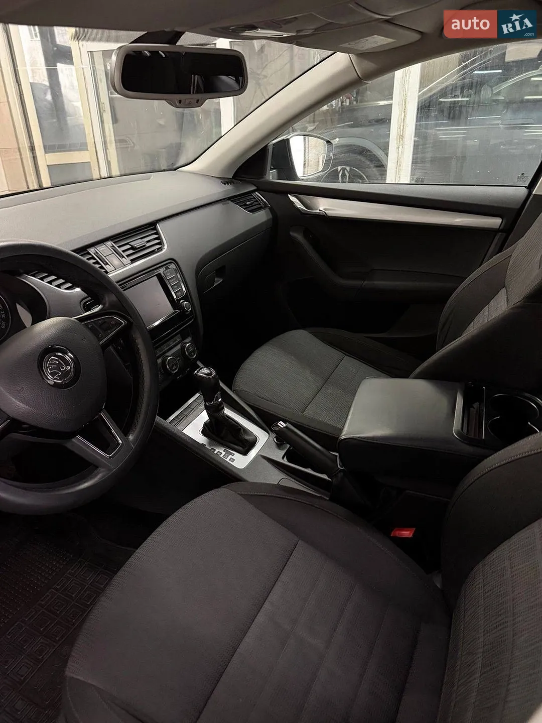 2015 Skoda Octavia - мініатюра 11
