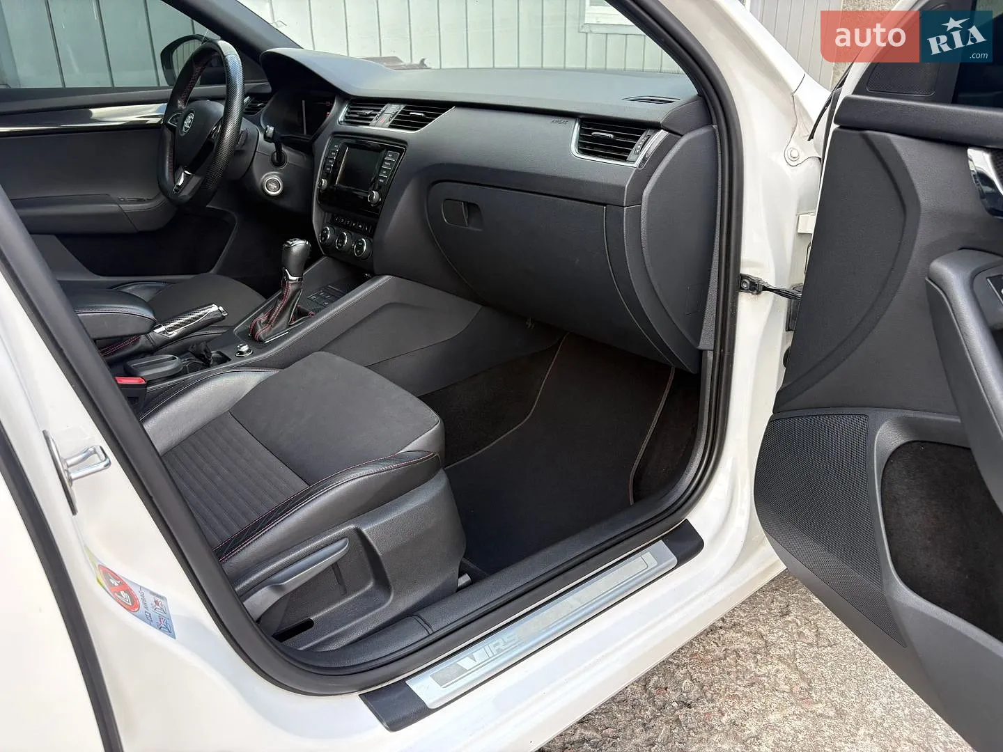 2013 Skoda Octavia - мініатюра 15