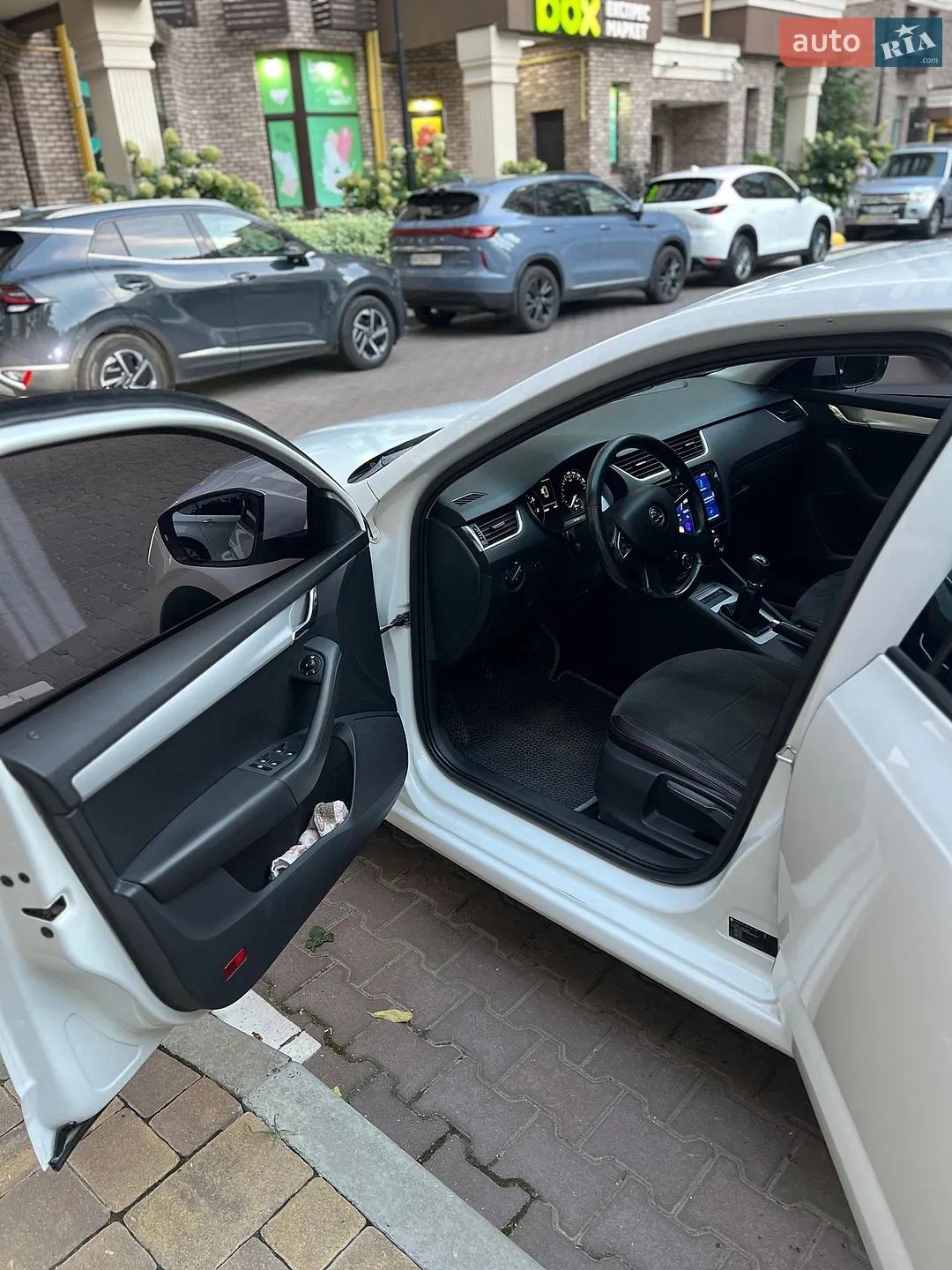2013 Skoda Octavia - мініатюра 12
