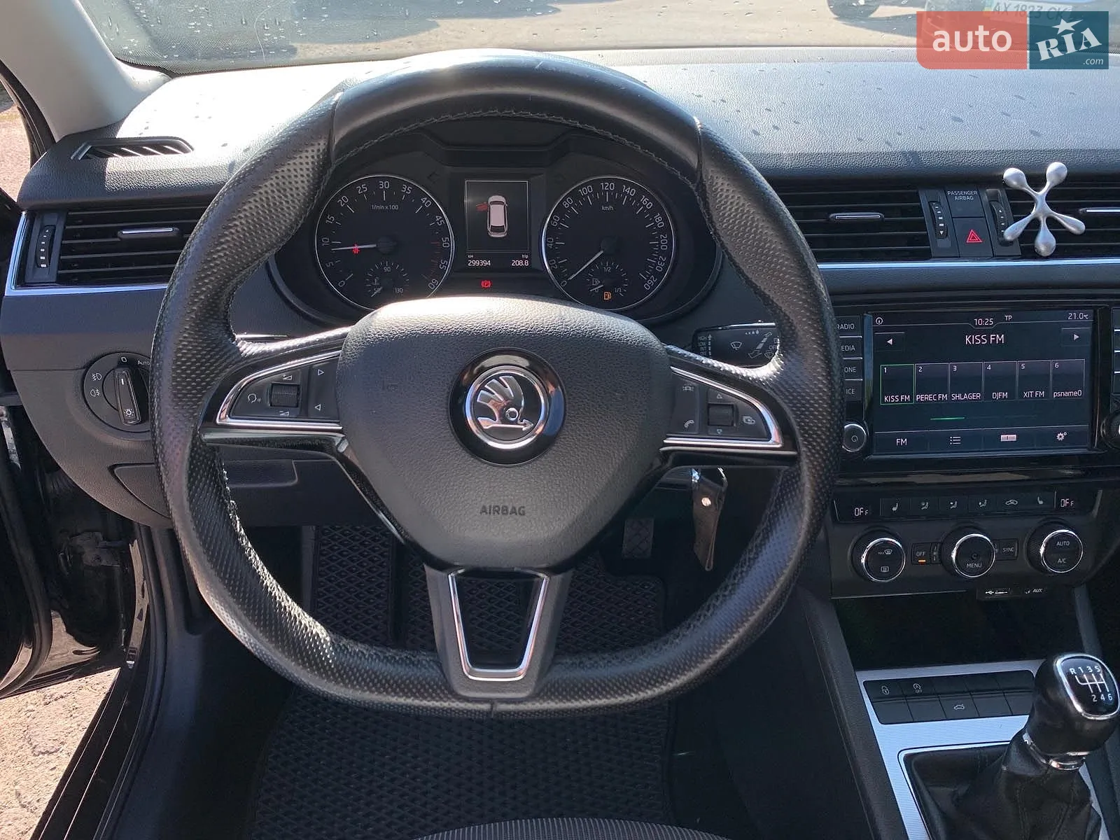 2017 Skoda Octavia - мініатюра 20