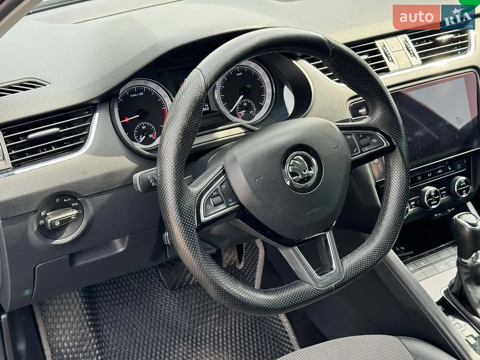 2017 Skoda Octavia - мініатюра 16