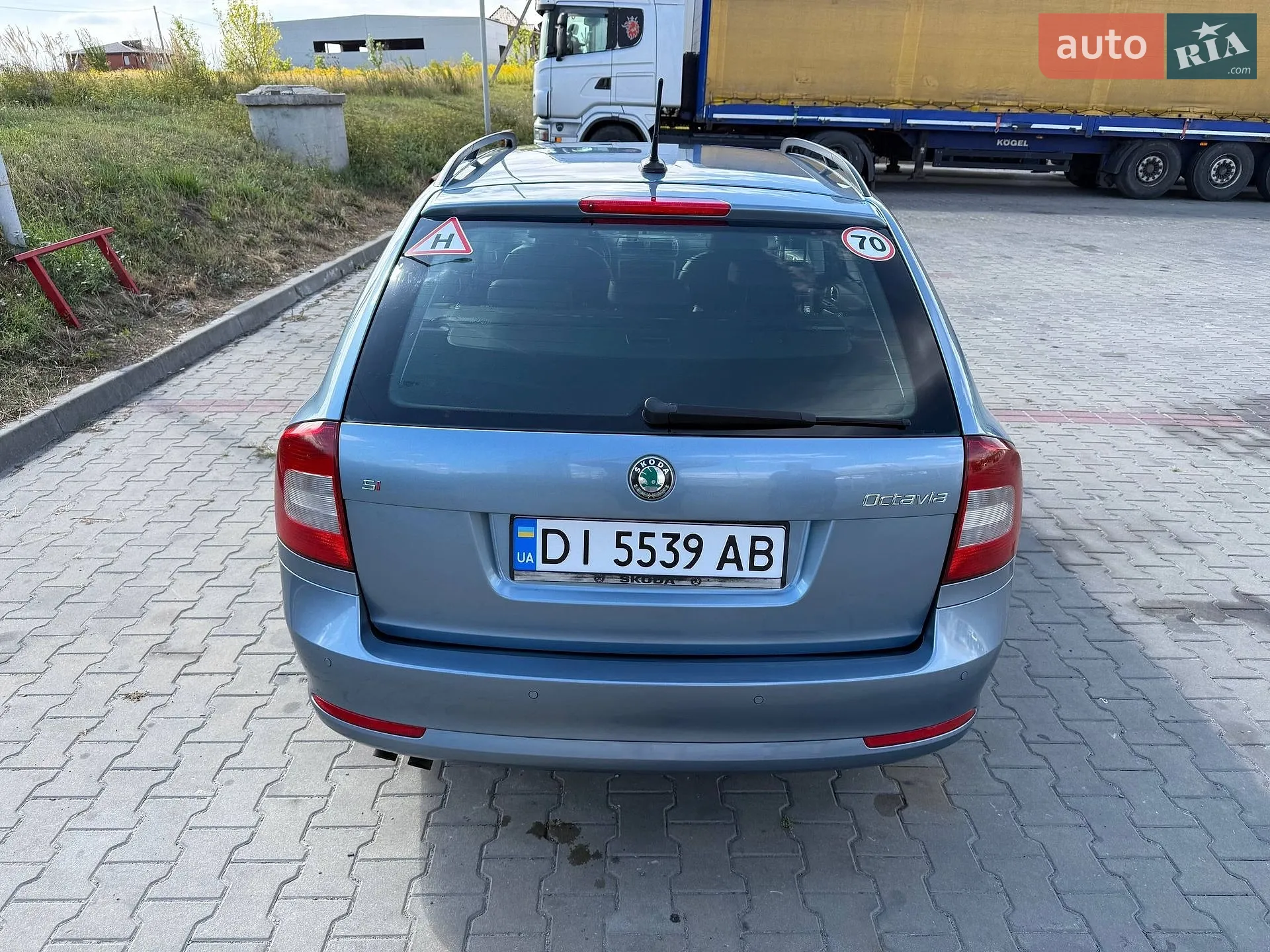 2011 Skoda Octavia - мініатюра 8