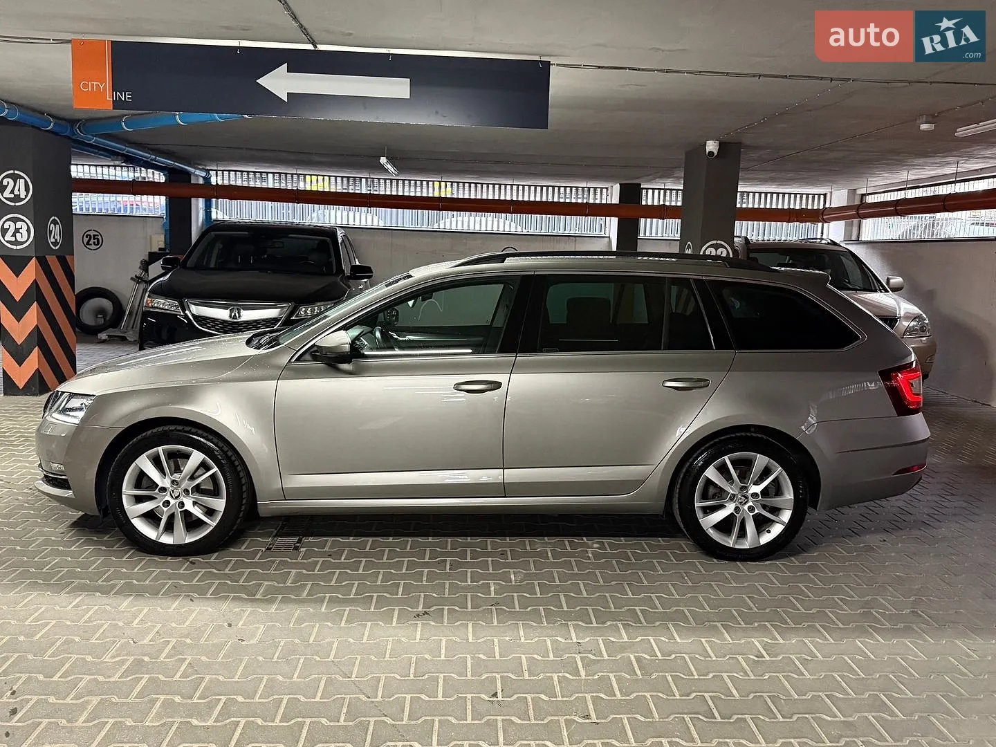 2017 Skoda Octavia - мініатюра 3