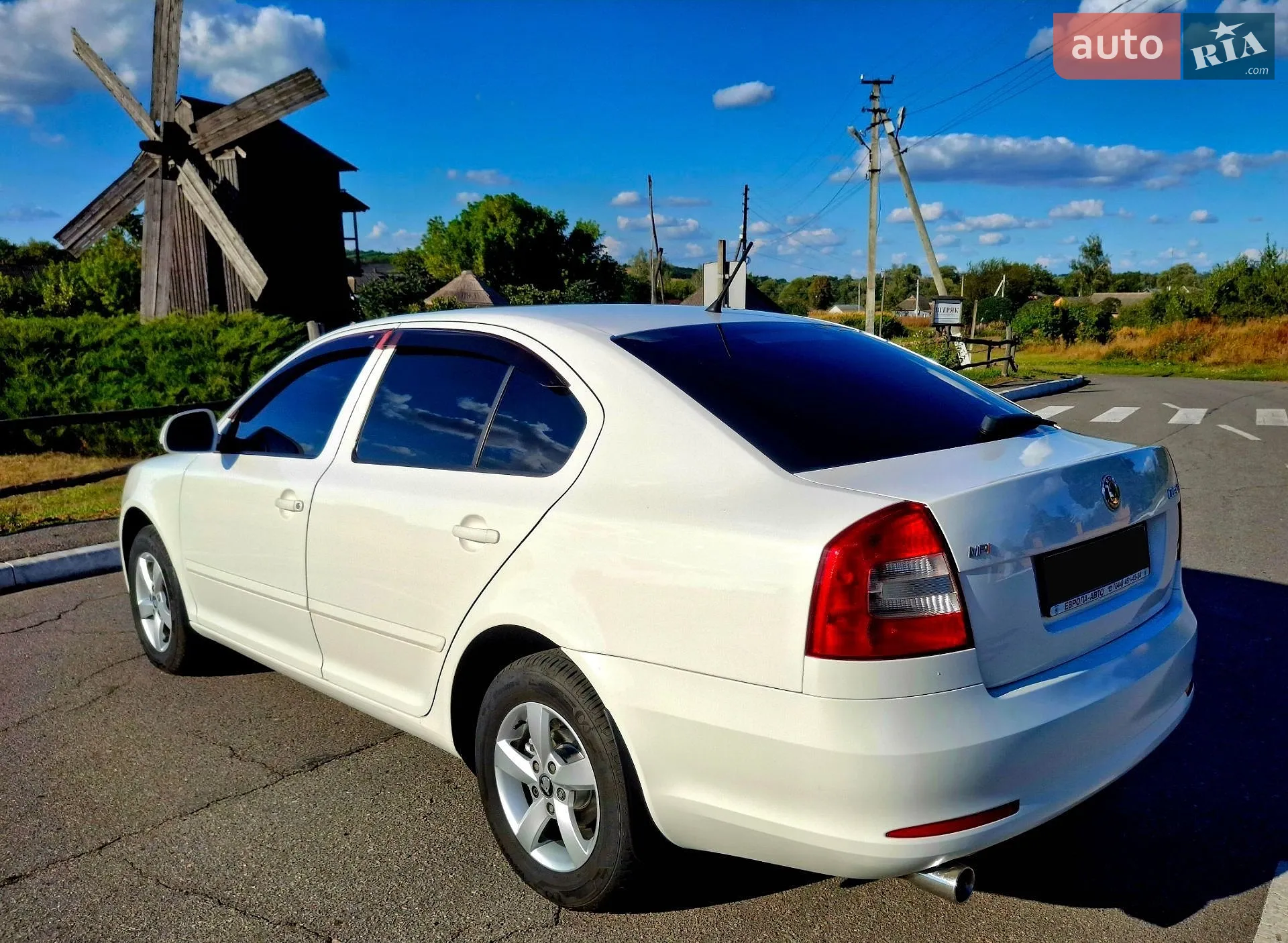 2011 Skoda Octavia - мініатюра 6