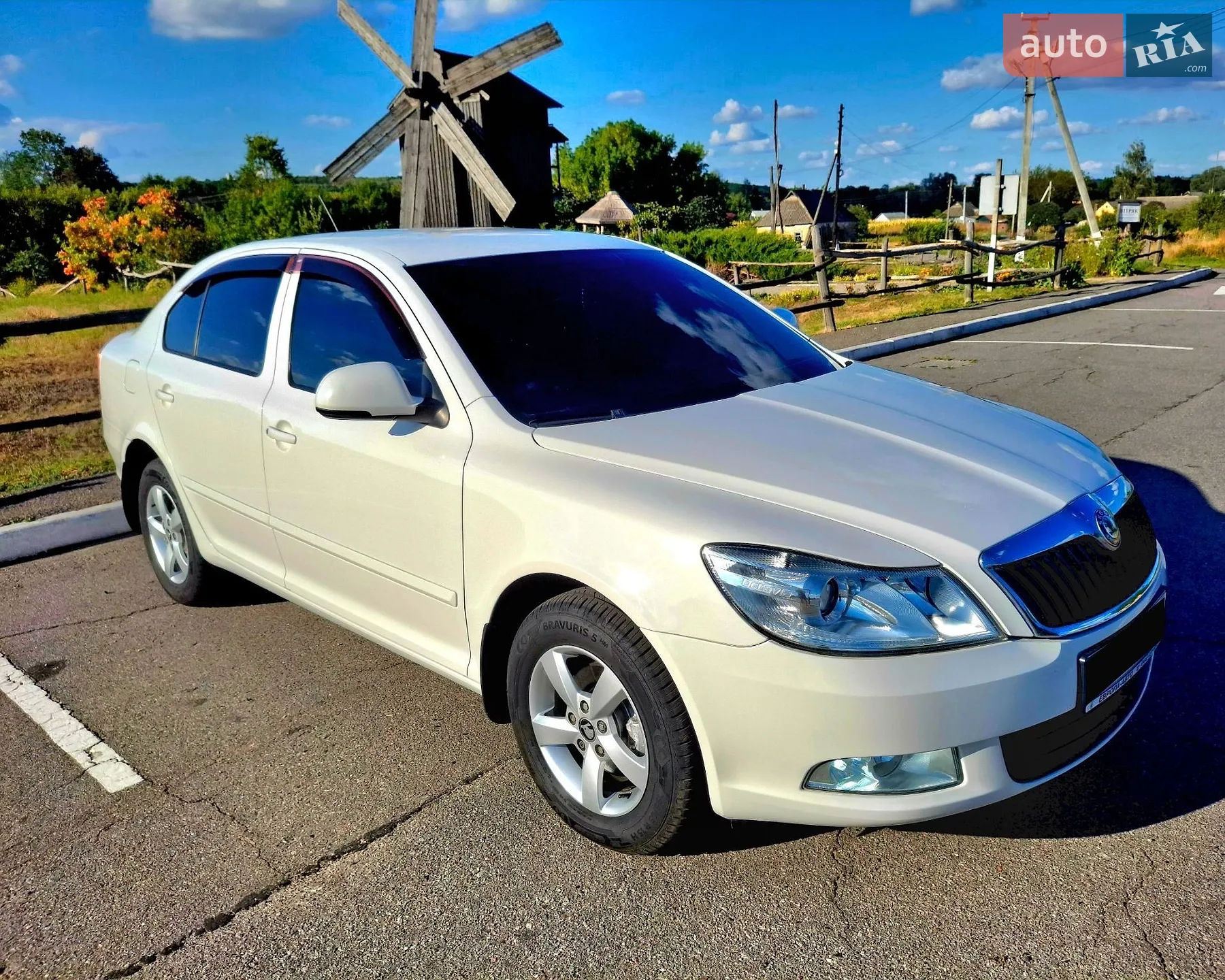 2011 Skoda Octavia - фото 1