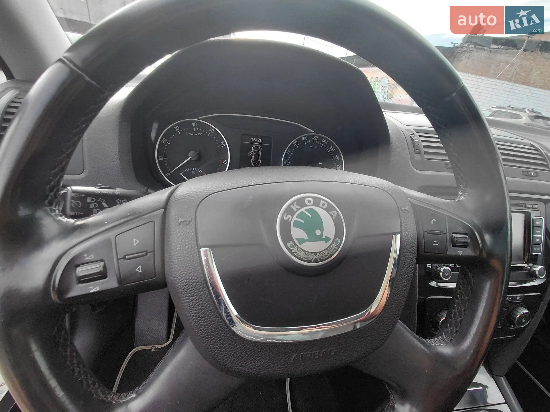 2011 Skoda Octavia - мініатюра 25