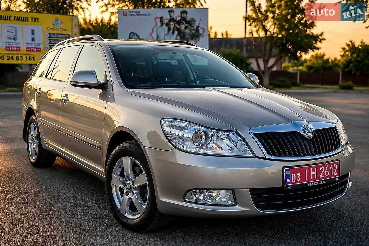 2011 Skoda Octavia - мініатюра 2