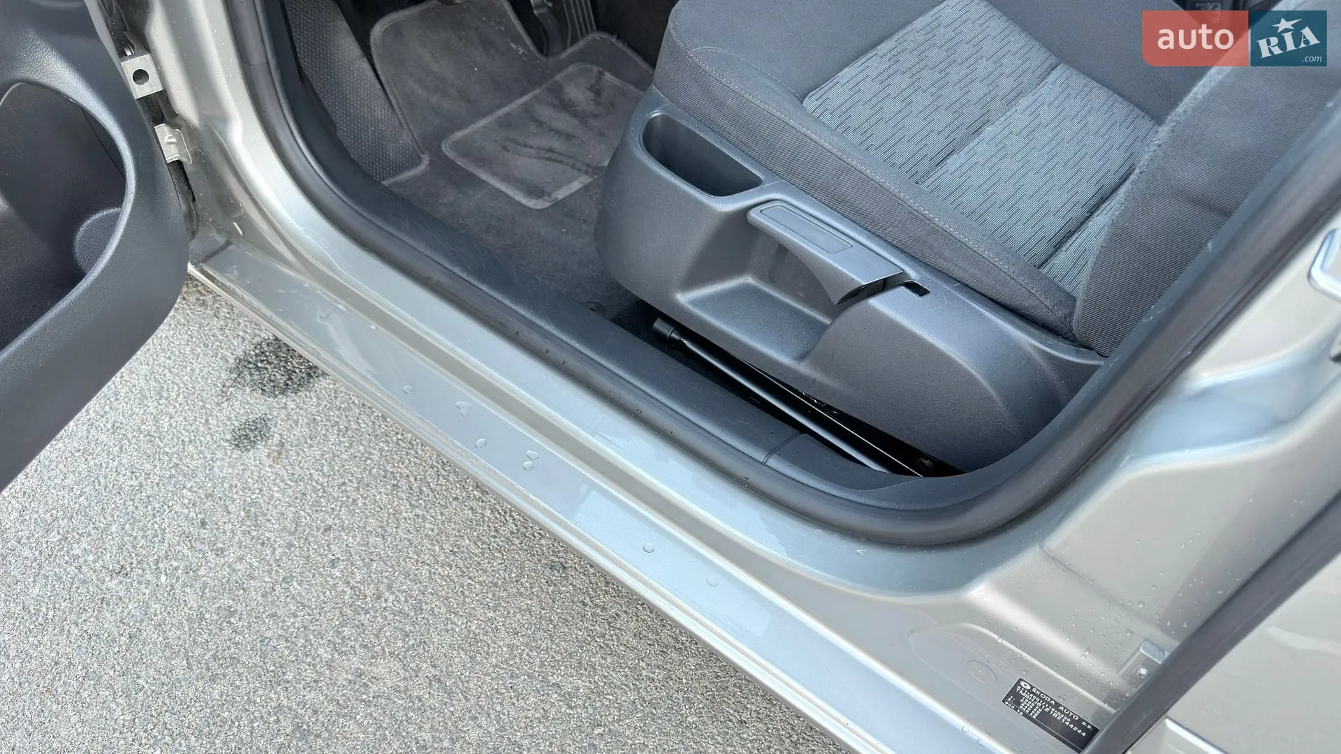 2011 Skoda Octavia - мініатюра 20