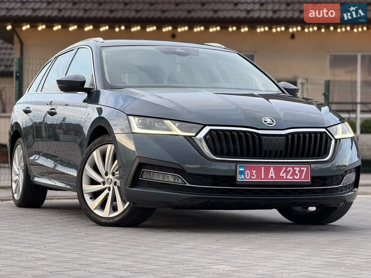2020 Skoda Octavia - мініатюра 2