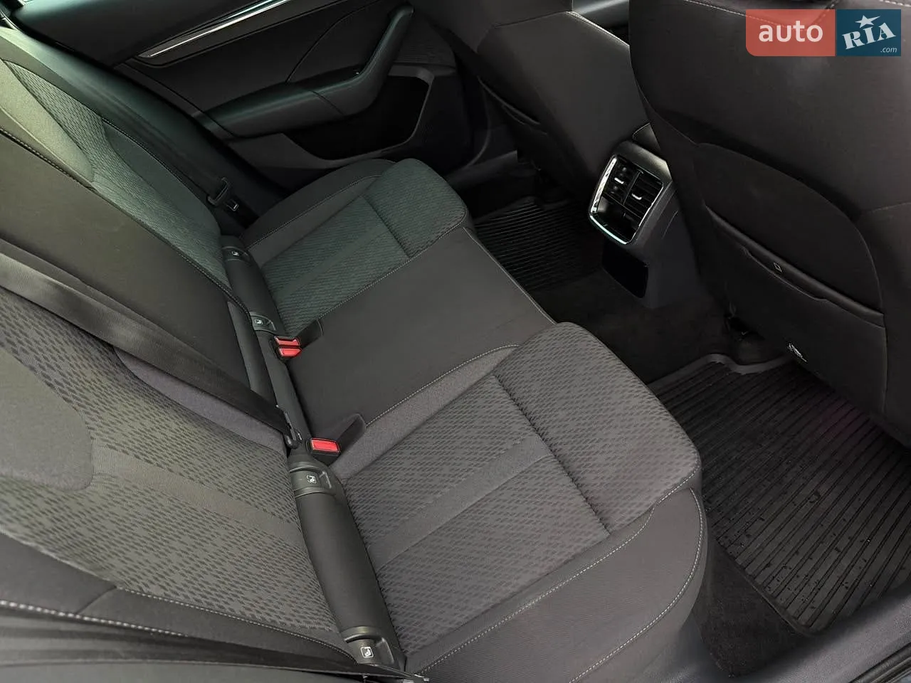 2020 Skoda Octavia - мініатюра 49
