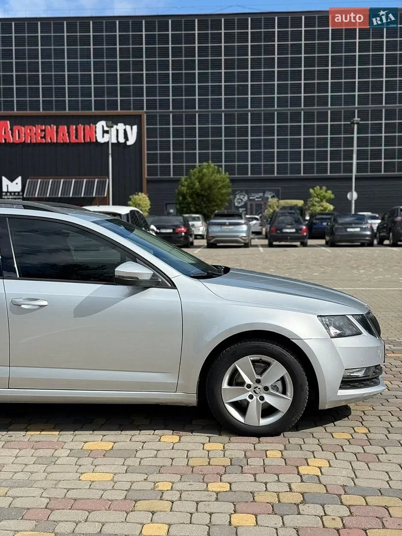 2017 Skoda Octavia - мініатюра 13