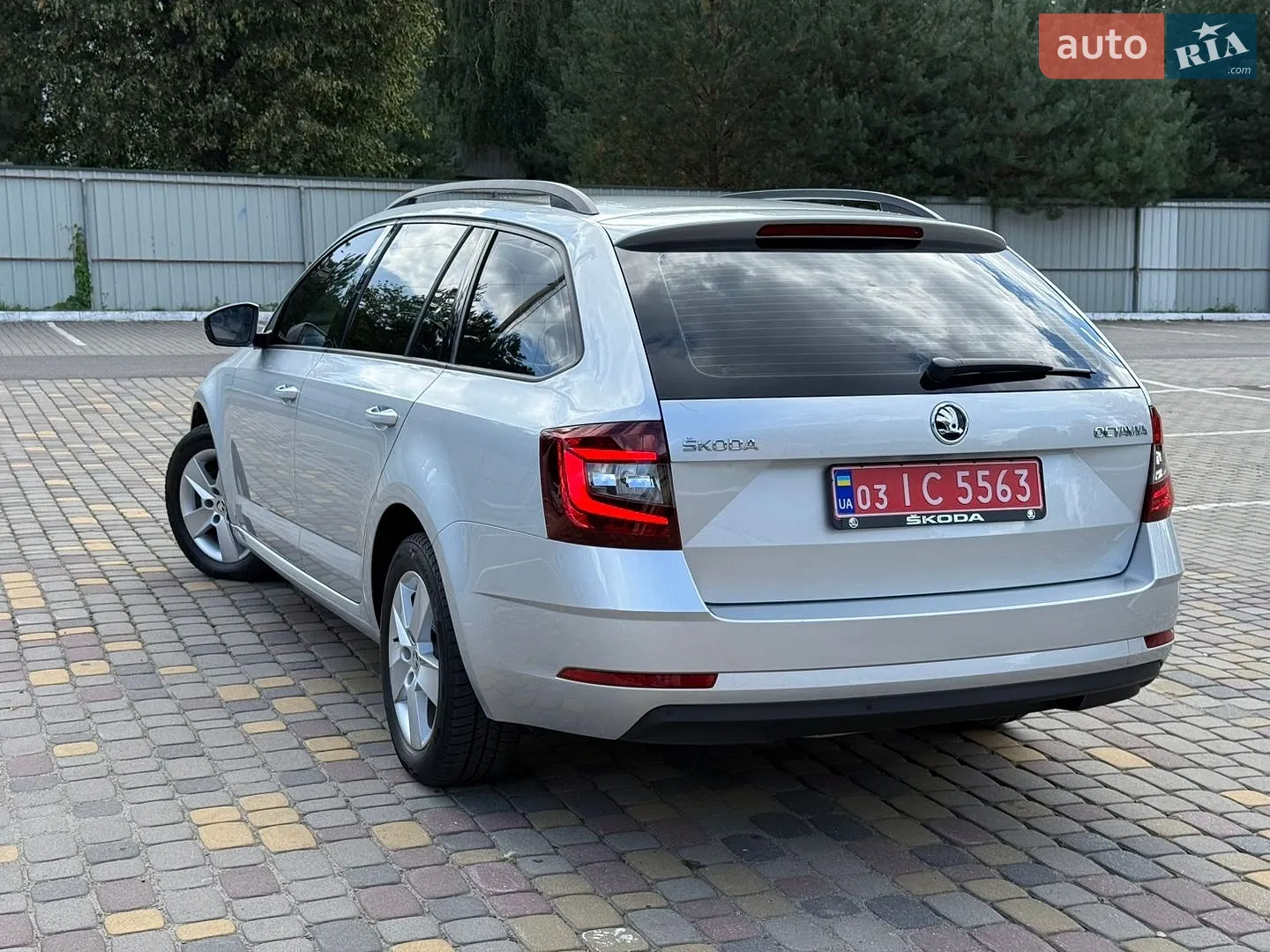2017 Skoda Octavia - мініатюра 24