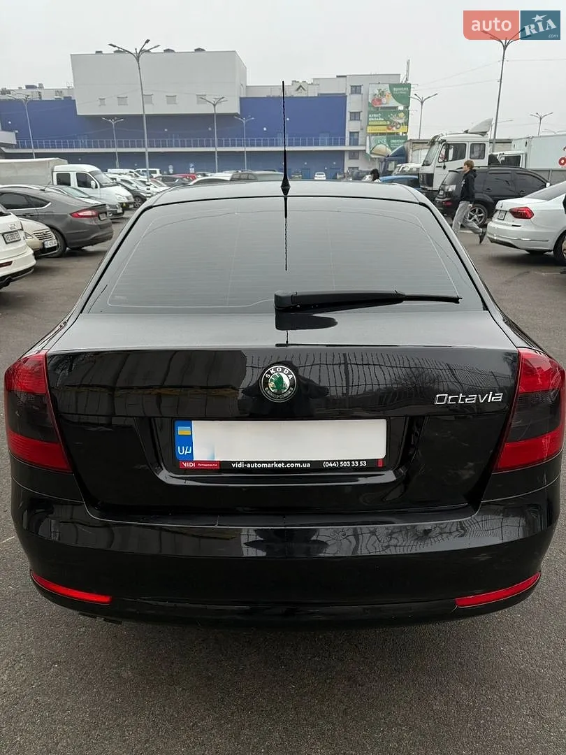 2010 Skoda Octavia - мініатюра 13