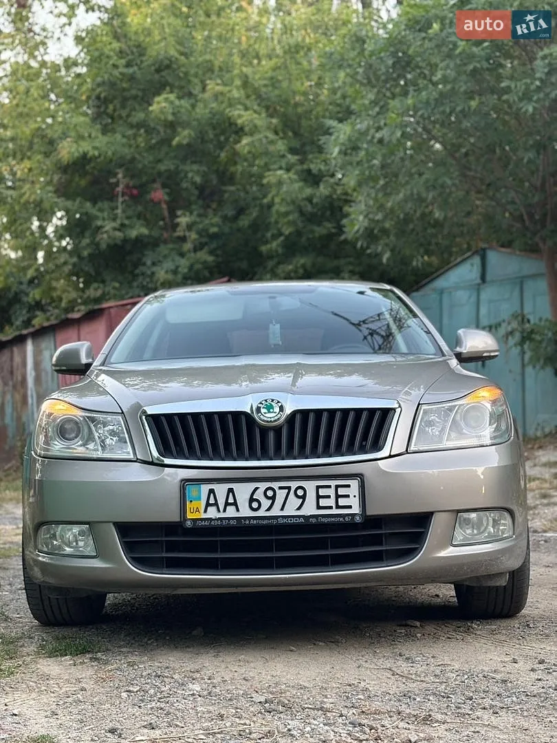 2011 Skoda Octavia - фото 1