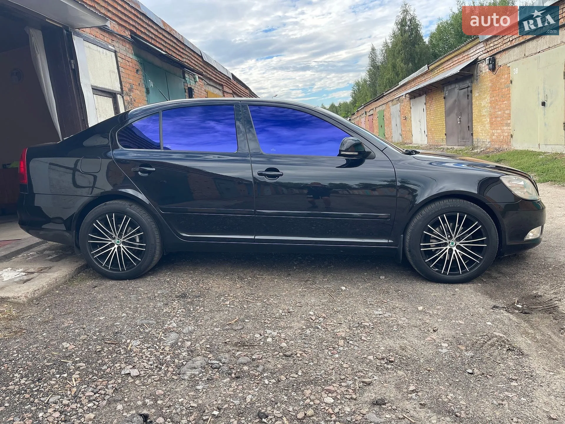 2010 Skoda Octavia - мініатюра 6