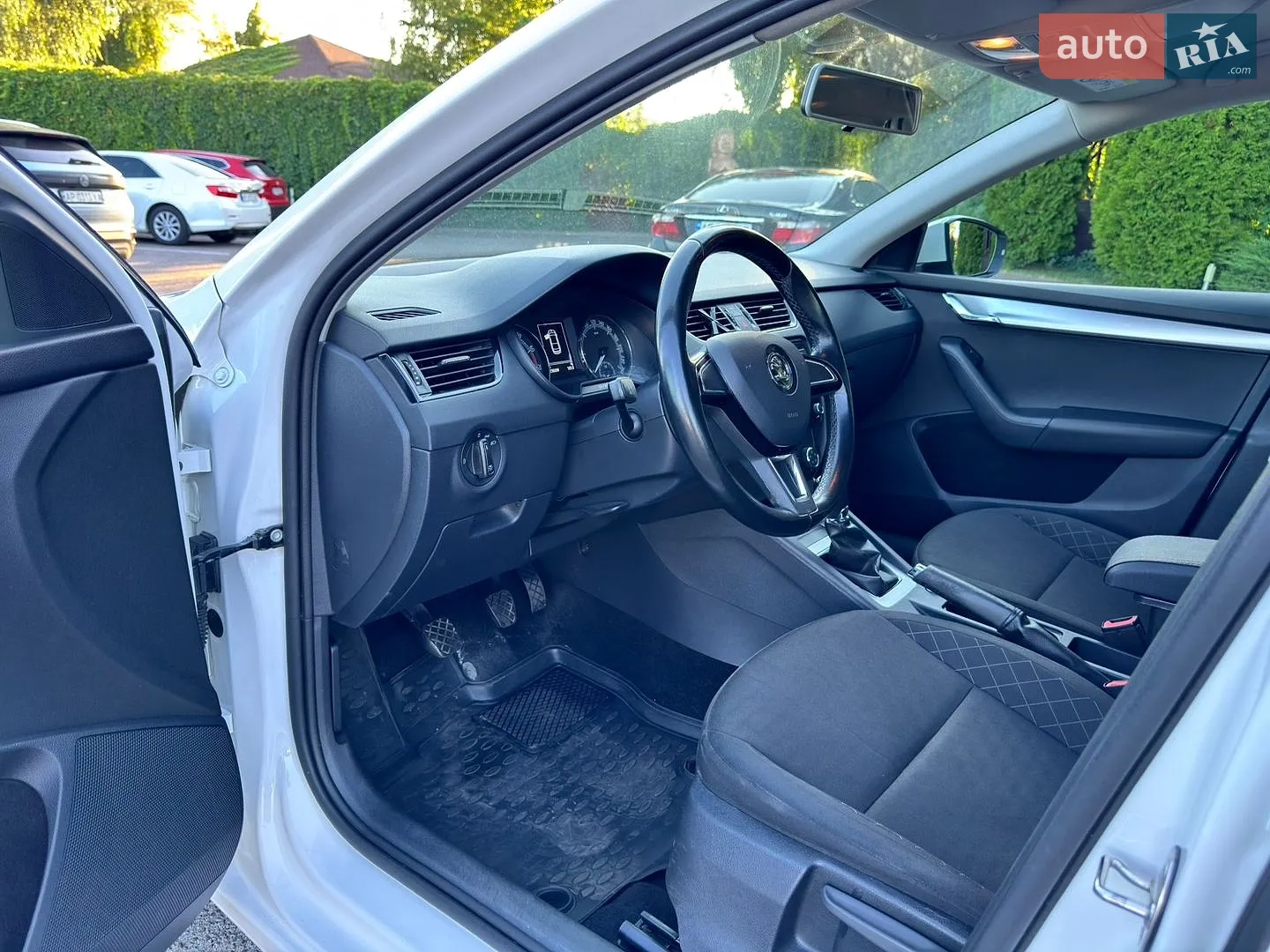 2019 Skoda Octavia - мініатюра 13