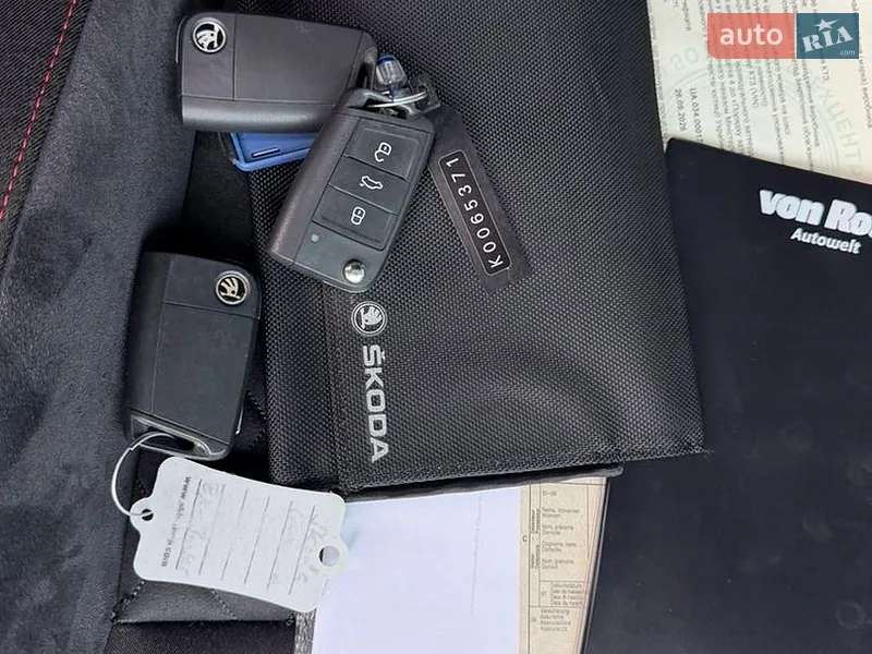 Универсал Skoda Octavia 2019 в Луцке документ 2 фото Универсал Skoda Octavia 2019 в Луцке документ