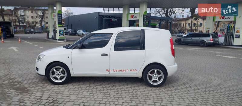 Мікровен Skoda Praktik 2007 в Стрию