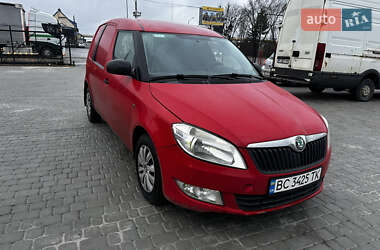 Вантажний фургон Skoda Praktik 2013 в Львові