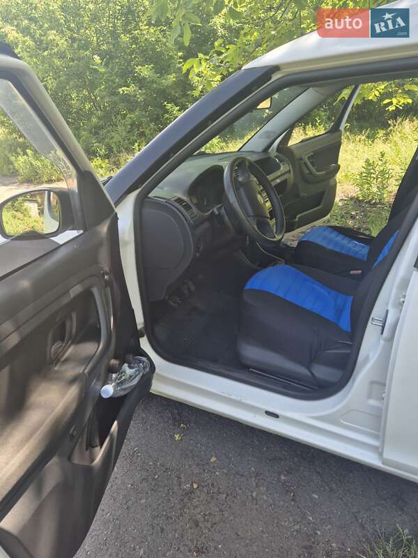 Універсал Skoda Praktik 2008 в Первомайську