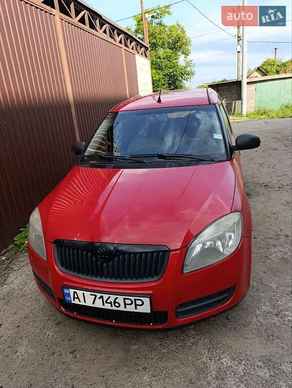 Минивэн Skoda Praktik 2008 в 