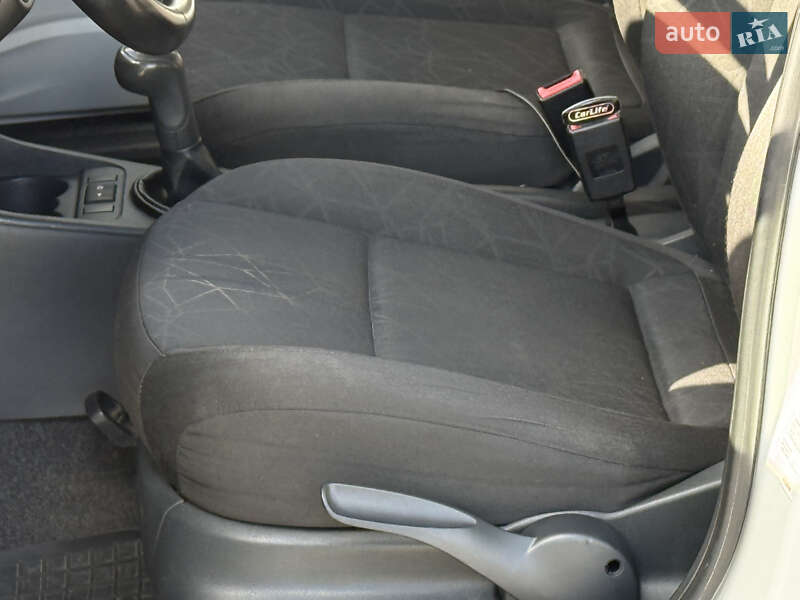 Микровэн Skoda Praktik 2011 в Тернополе фото 25 Микровэн Skoda Praktik 2011 в Тернополе