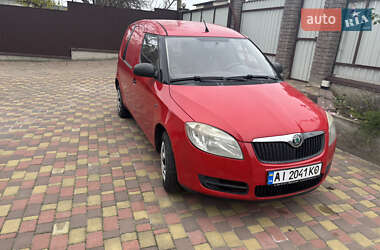 Вантажний фургон Skoda Praktik 2008 в Броварах
