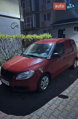 Вантажний фургон Skoda Praktik 2008 в Києві