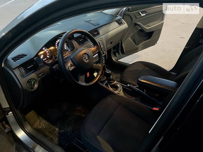 Ліфтбек Skoda Rapid 2013 в Кривому Розі фото 27 Ліфтбек Skoda Rapid 2013 в Кривому Розі