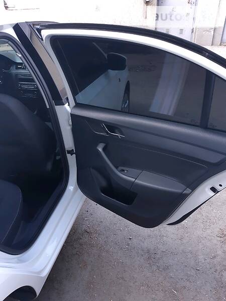 Ліфтбек Skoda Rapid 2013 в Дніпрі