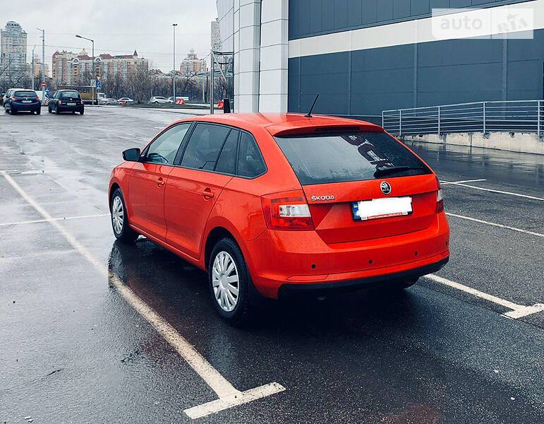 Хетчбек Skoda Rapid 2015 в Києві